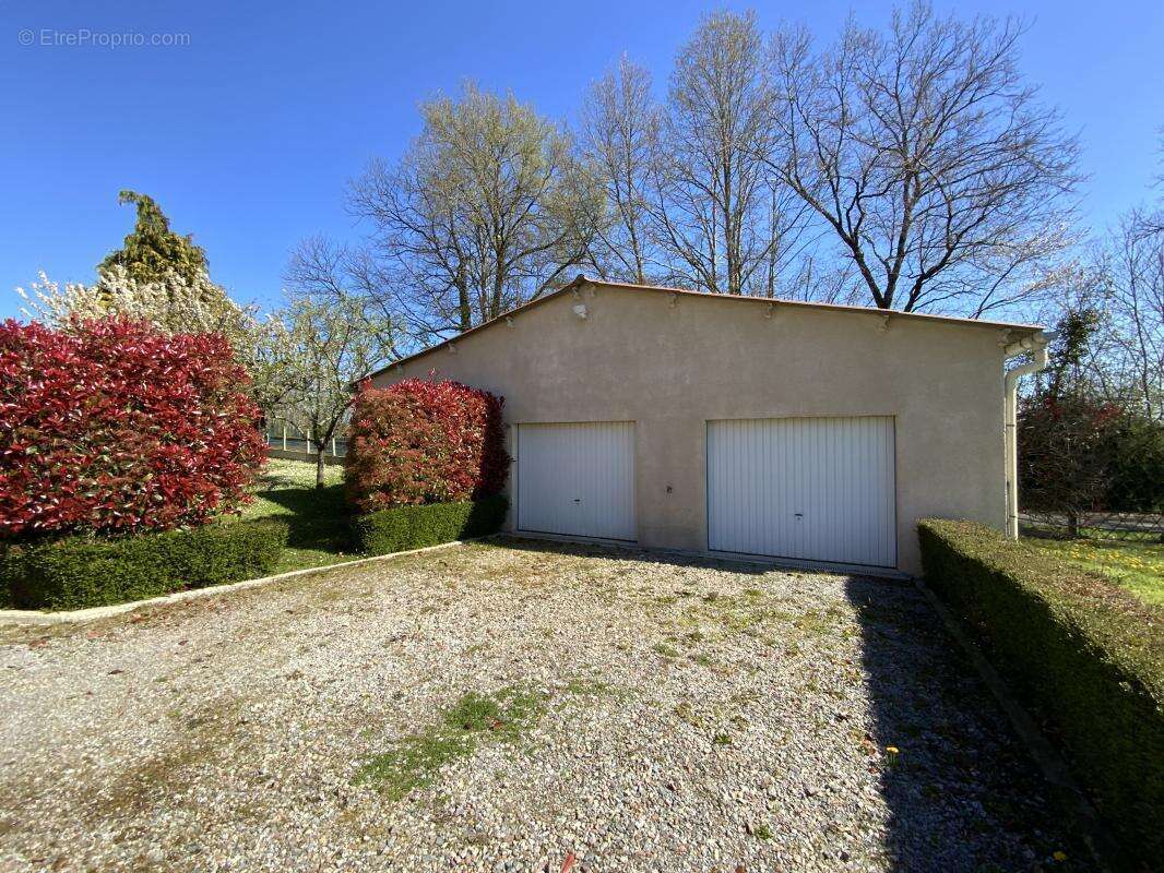 Maison à COUZEIX