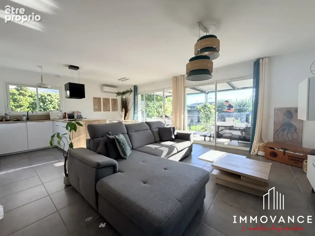 Maison 4 pièces 98 m² à vendre à Saint-Drezery (34160) - photo 2