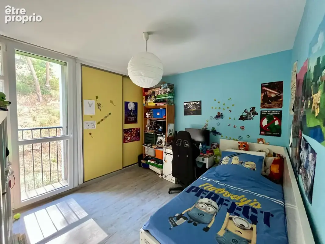 Rare à la vente: Spacieux T5 de 104m2 au coeur d'un écrin de verdure - photo 6