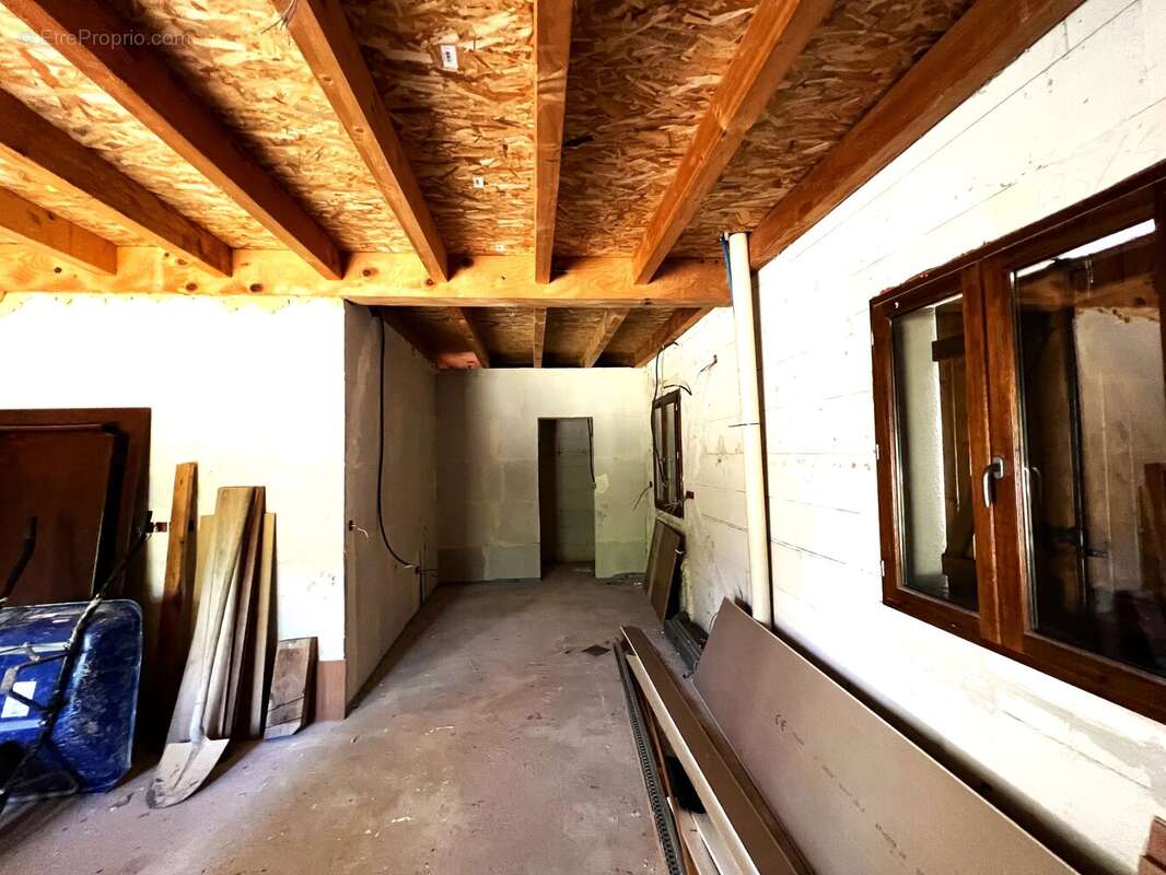 Maison à LACAPELLE-MARIVAL