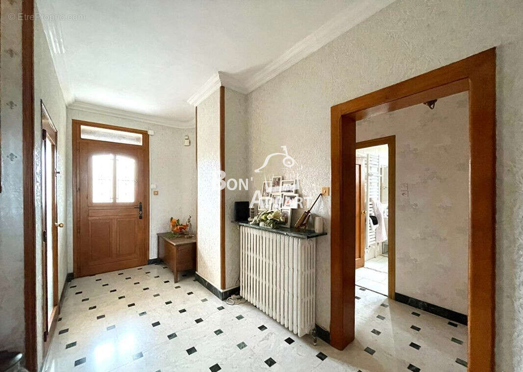 Maison à BRIEY