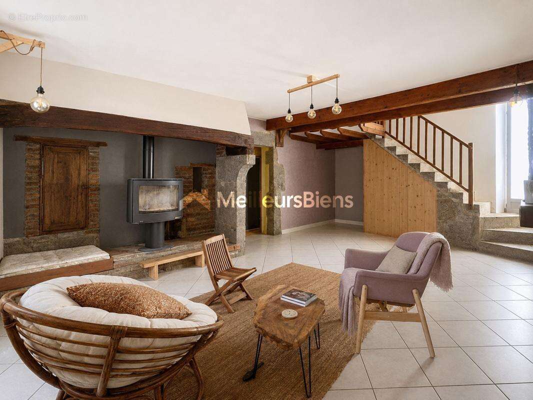 Sud Ardèche – Beaulieu – Maison en pierre  110 m2 habitables - photo 2