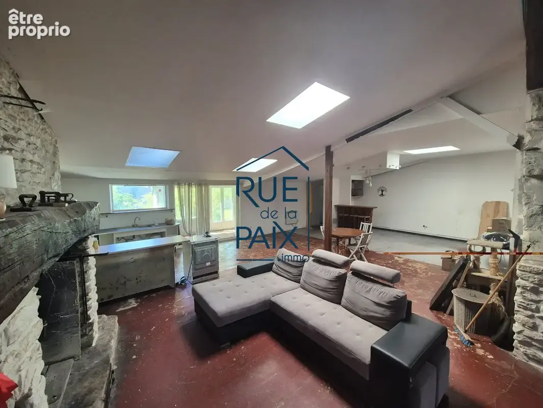 Maison 2 pièces 178 m² à vendre à Pouant (86200) - photo 3