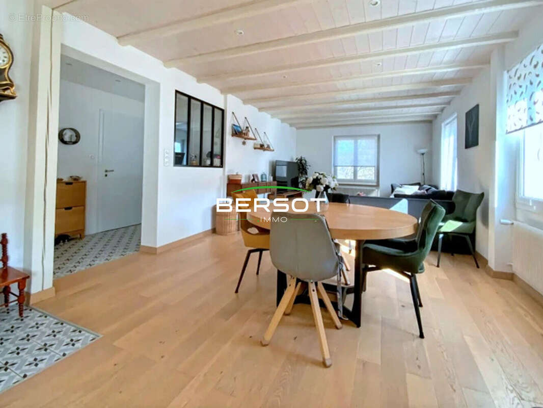 Maison à VILLERS-LE-LAC