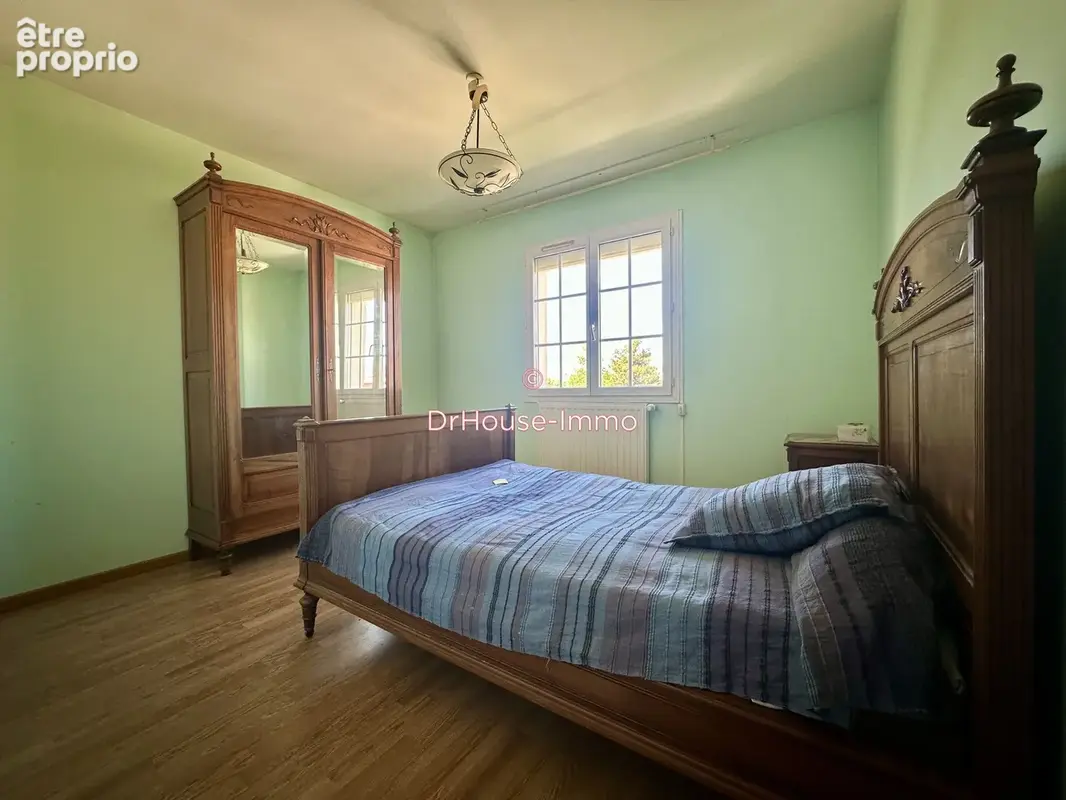 Maison 211 m² à Portes-Les-Valence  - photo 20