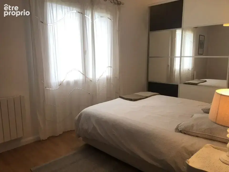 MAISON 4 CHAMBRES, SALON/SEJOUR CUISINE, JARDIN GARAGE