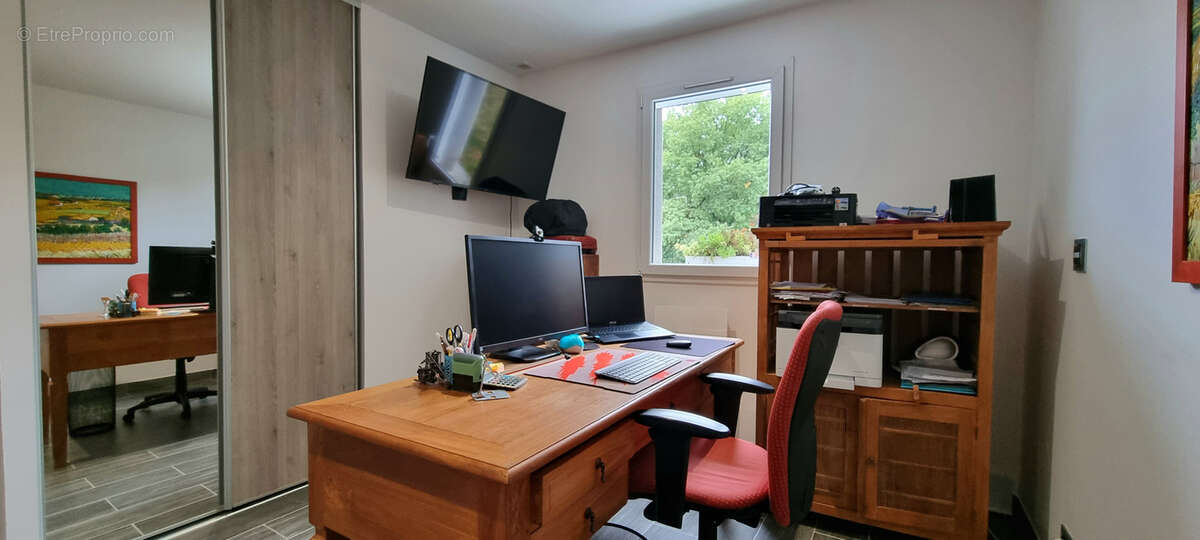 Maison à VOUNEUIL-SOUS-BIARD