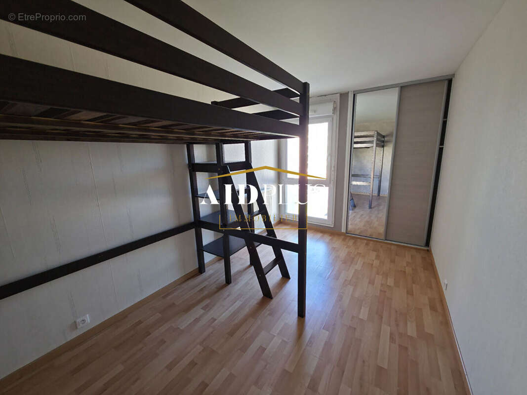 Appartement à TAVERNY