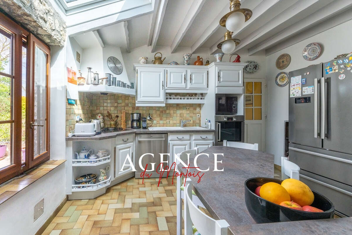 Maison à DONNEMARIE-DONTILLY