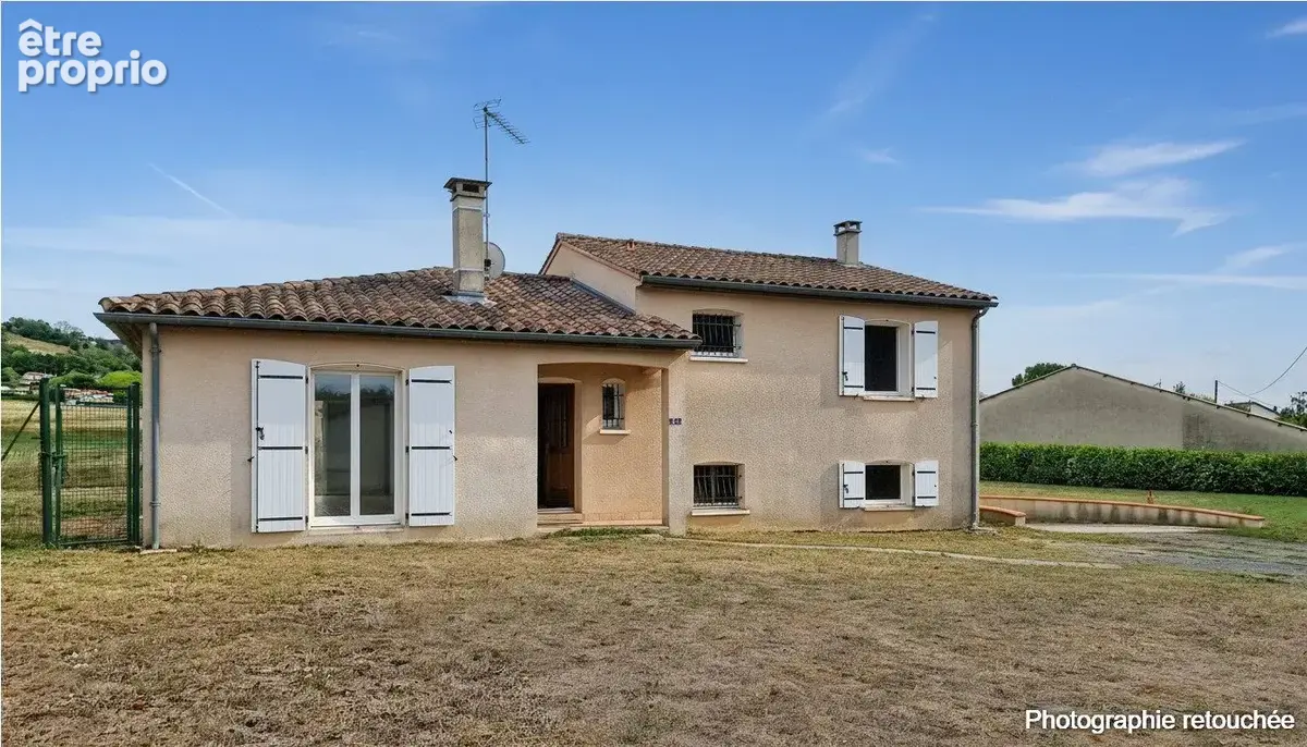 Maison 111 m² à Puygouzon  - photo 5