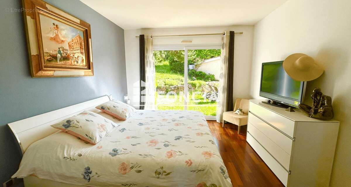 Villa d'exception 238m² -Piscine & Espace Bien-être - St-Chamond - photo 6
