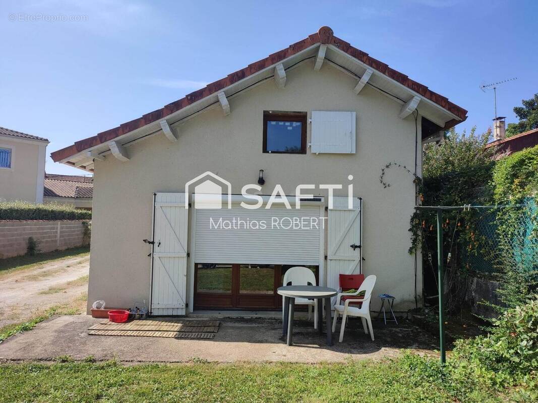 Photo 1 - Maison à ANGOULEME