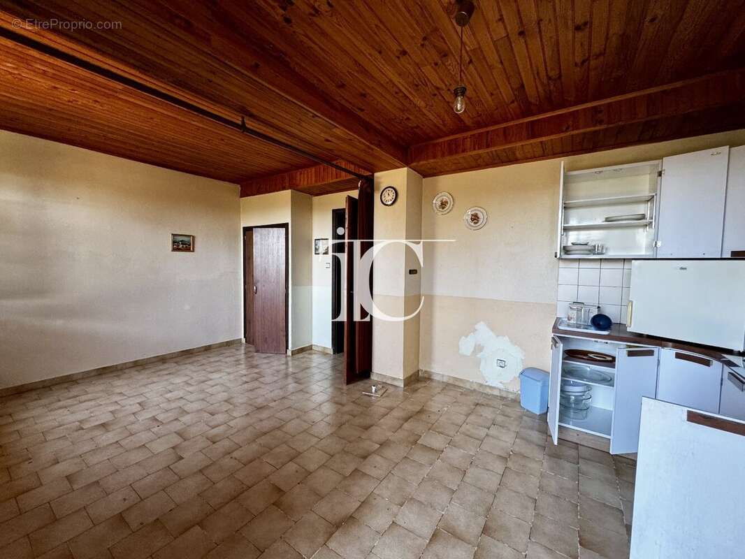 Maison à PLANZOLLES