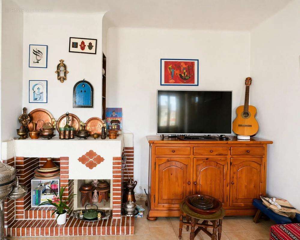 Appartement à MARSEILLE-4E