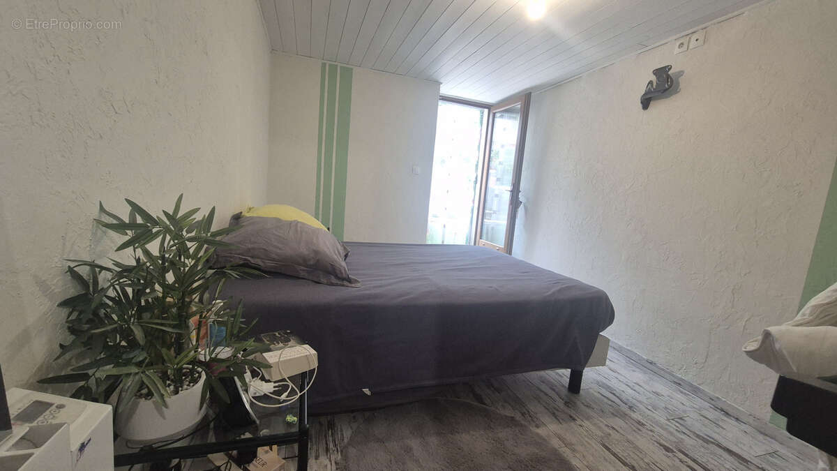 Maison à LABASTIDE-D&#039;ANJOU