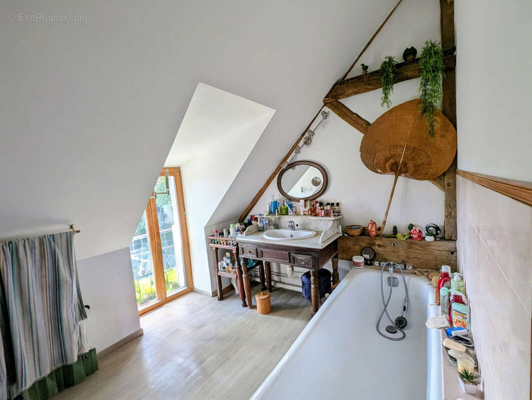 Maison à ORVILLIERS