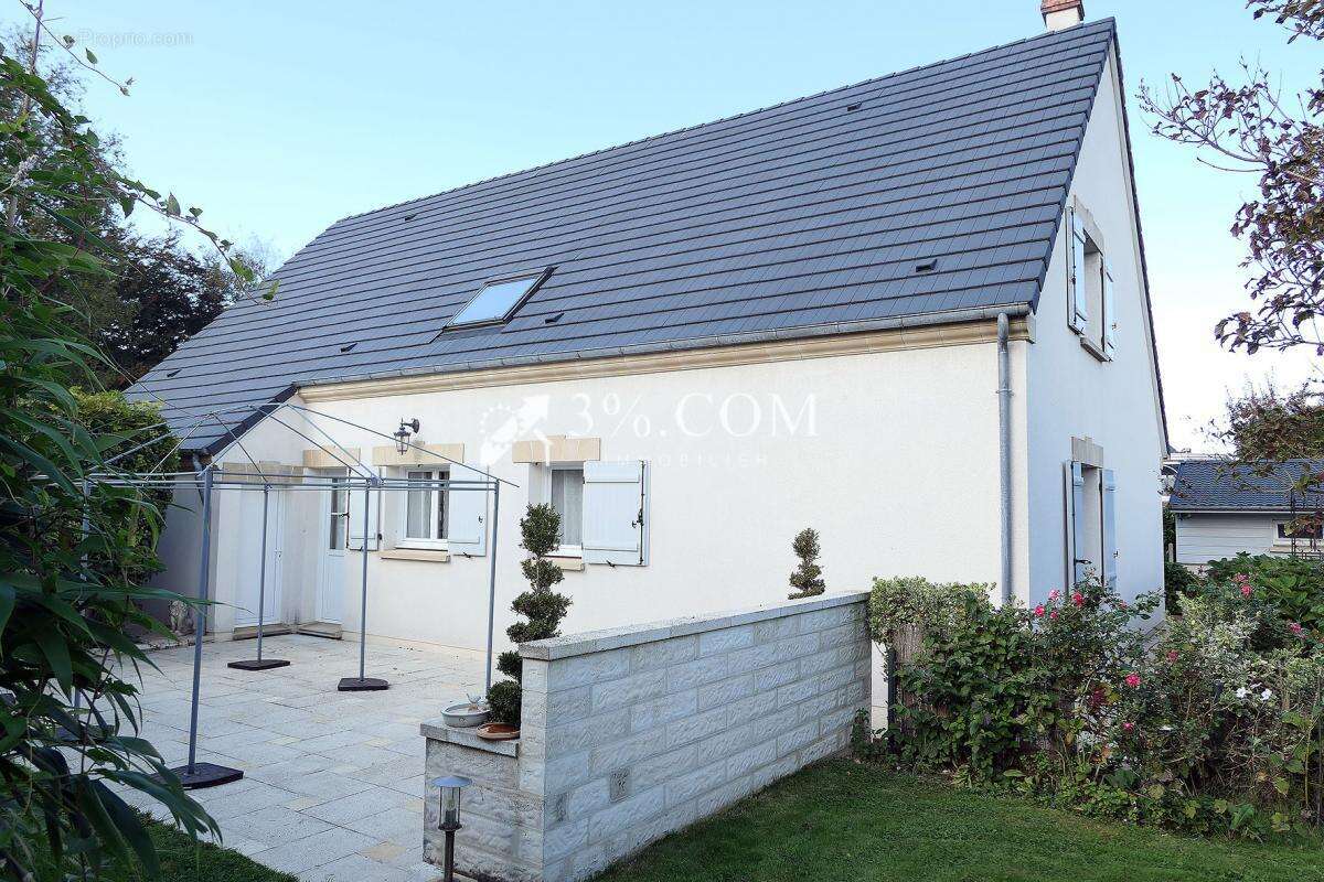 Maison à SAINT-REMY-BOSCROCOURT