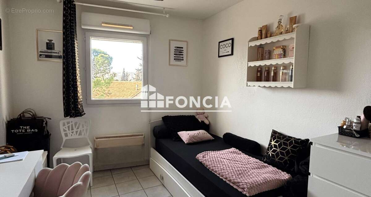 Appartement à MARSEILLE-13E