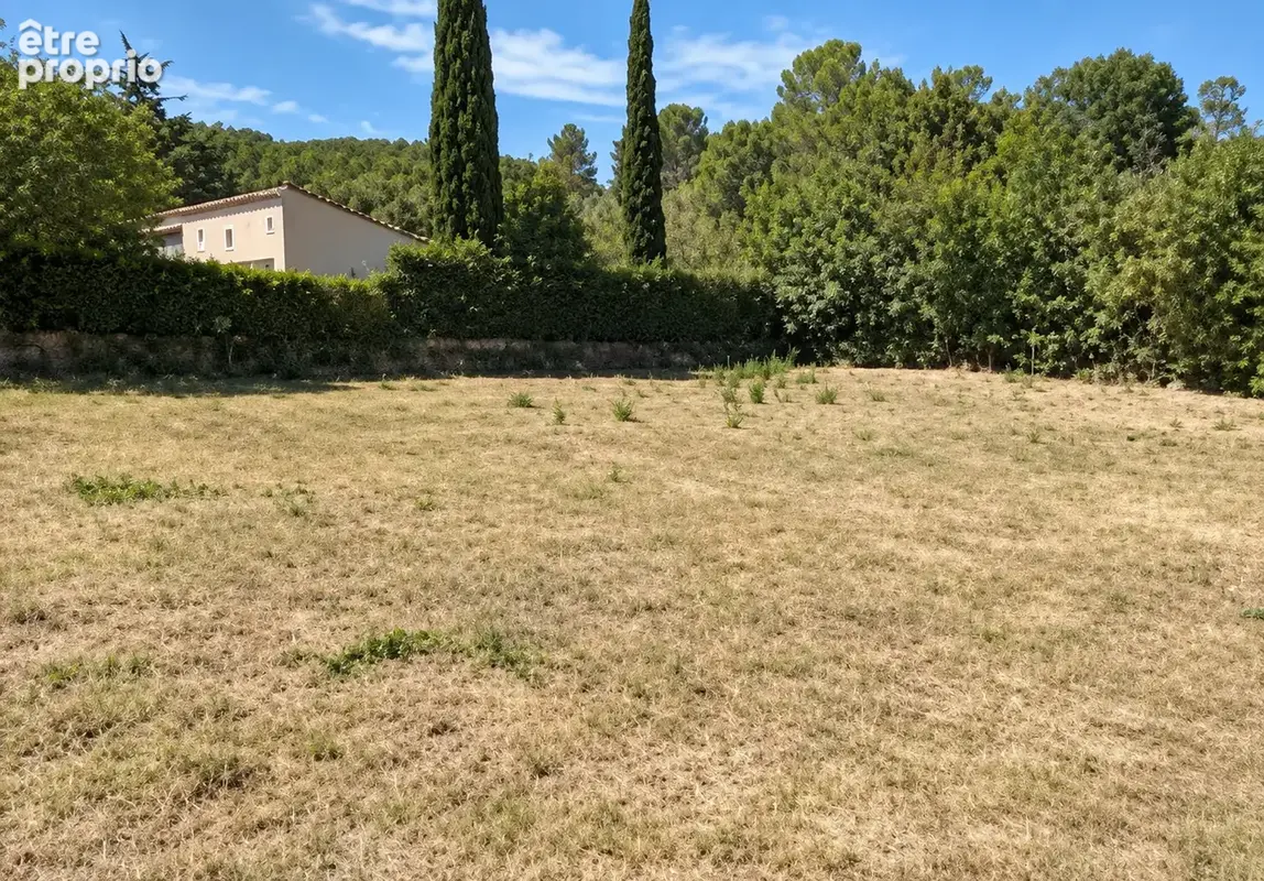 Terrain 1 040 m2 Constructible Carces - photo 2