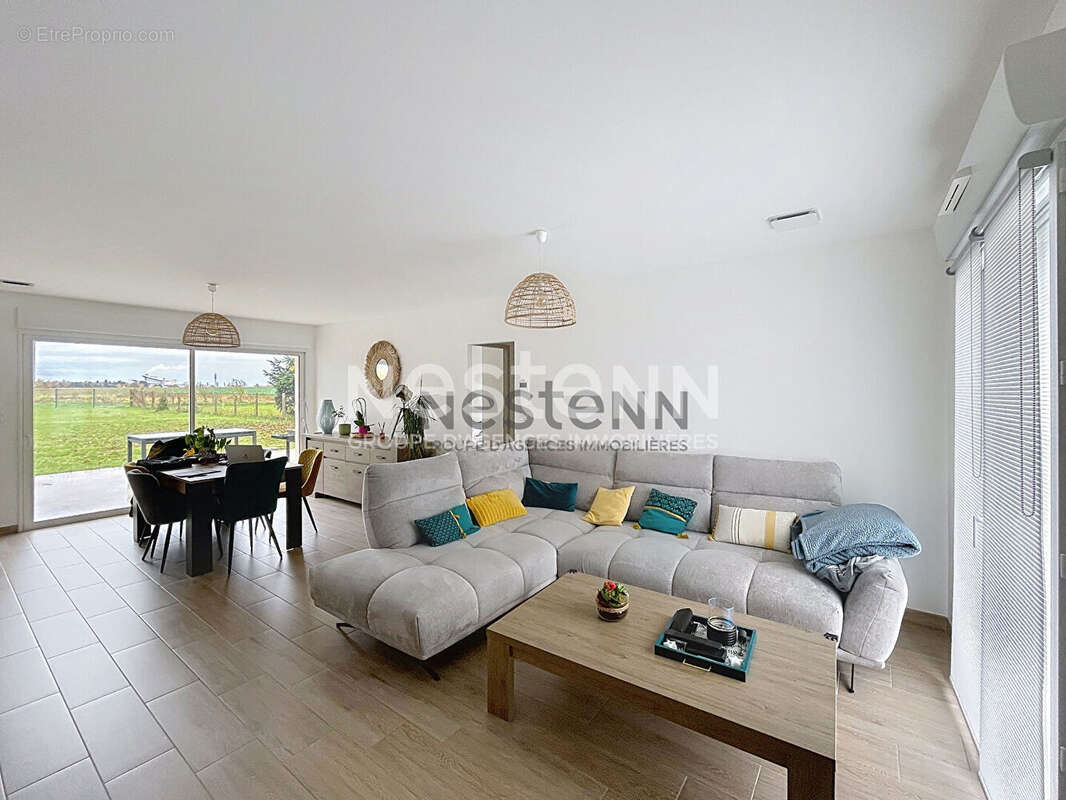 Maison à VILLEBAROU