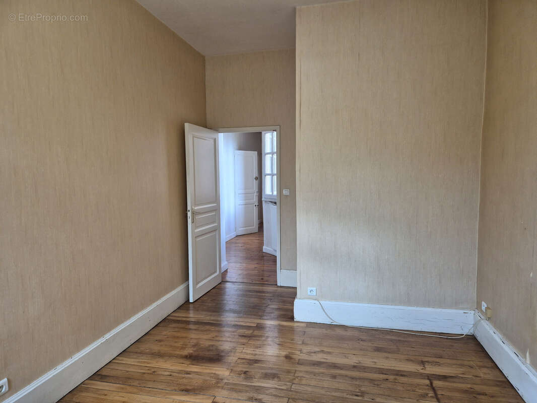 Appartement à VICHY