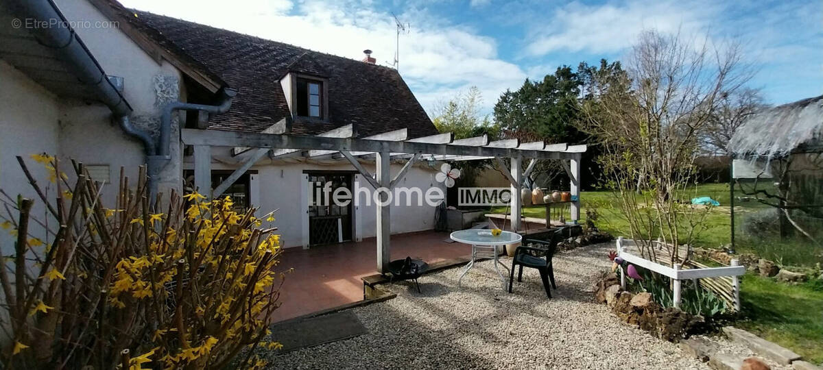 Maison à LE BLANC