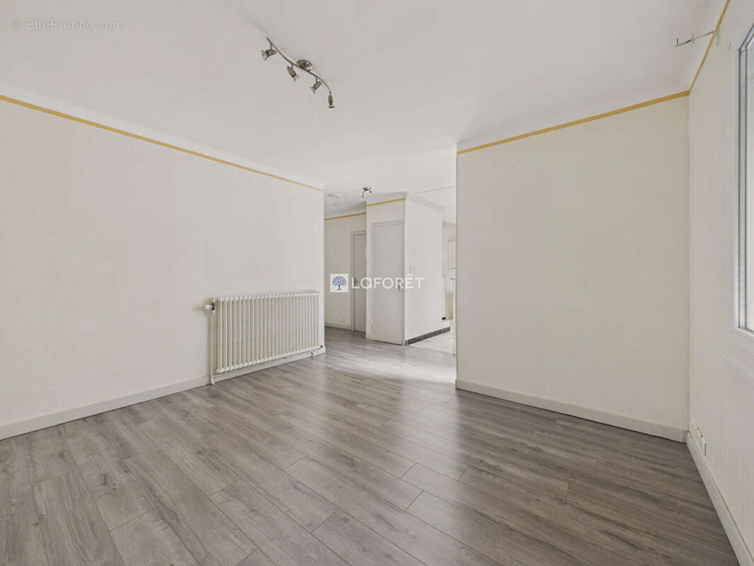 Ploneour lanvern - maison composee de 2 logements t3 - photo 3