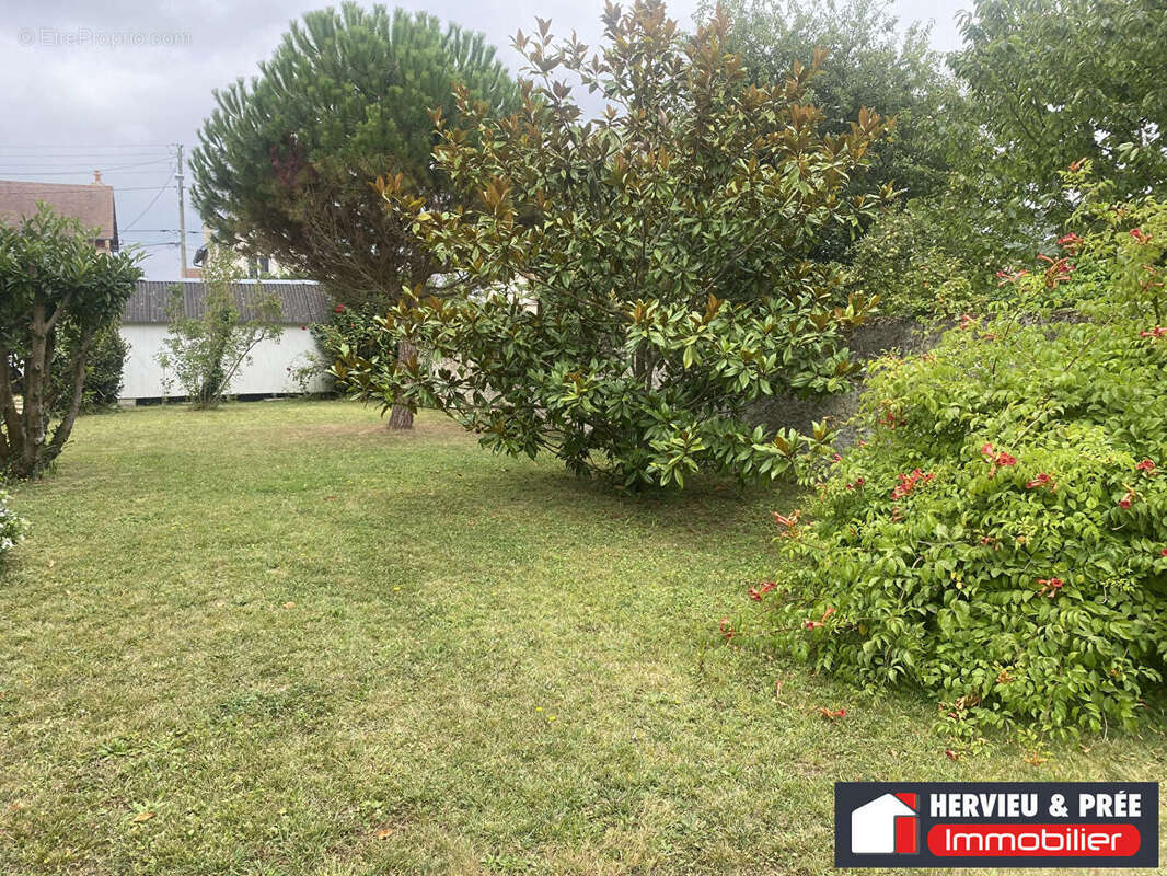 Maison à OUISTREHAM