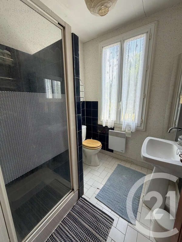 Maison 81 m² à Royan  - photo 9