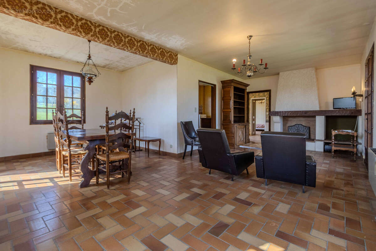 Maison à SARLAT-LA-CANEDA