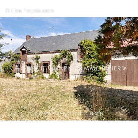 Maison à SAINT-MAURICE-SUR-AVEYRON