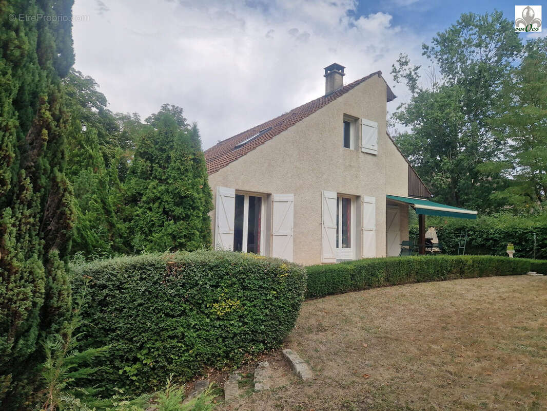 Maison à DEMIGNY