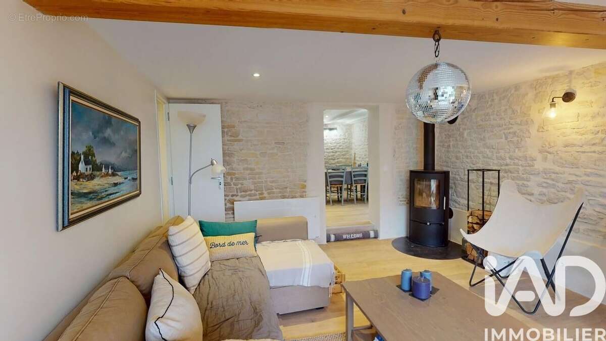 Photo 2 - Maison à SAINTE-SOULLE