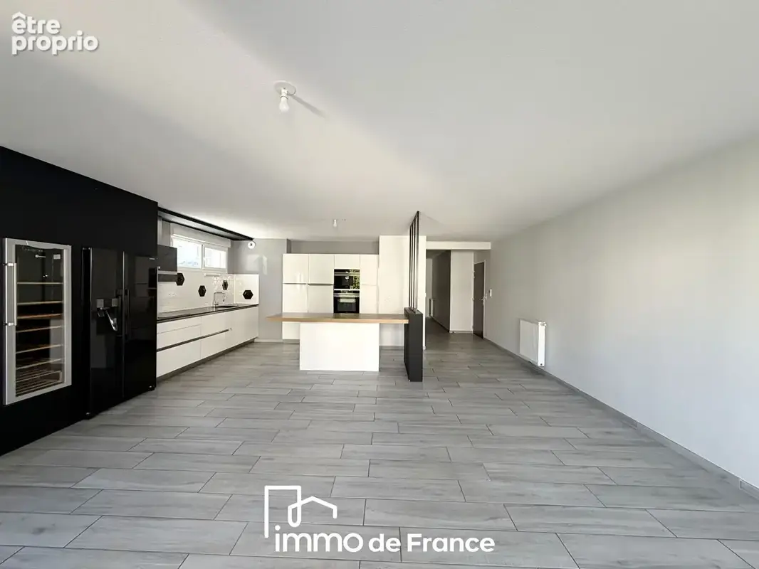 À vendre  - Superbe T3 de 97 m² - Quartier Bourran - photo 2