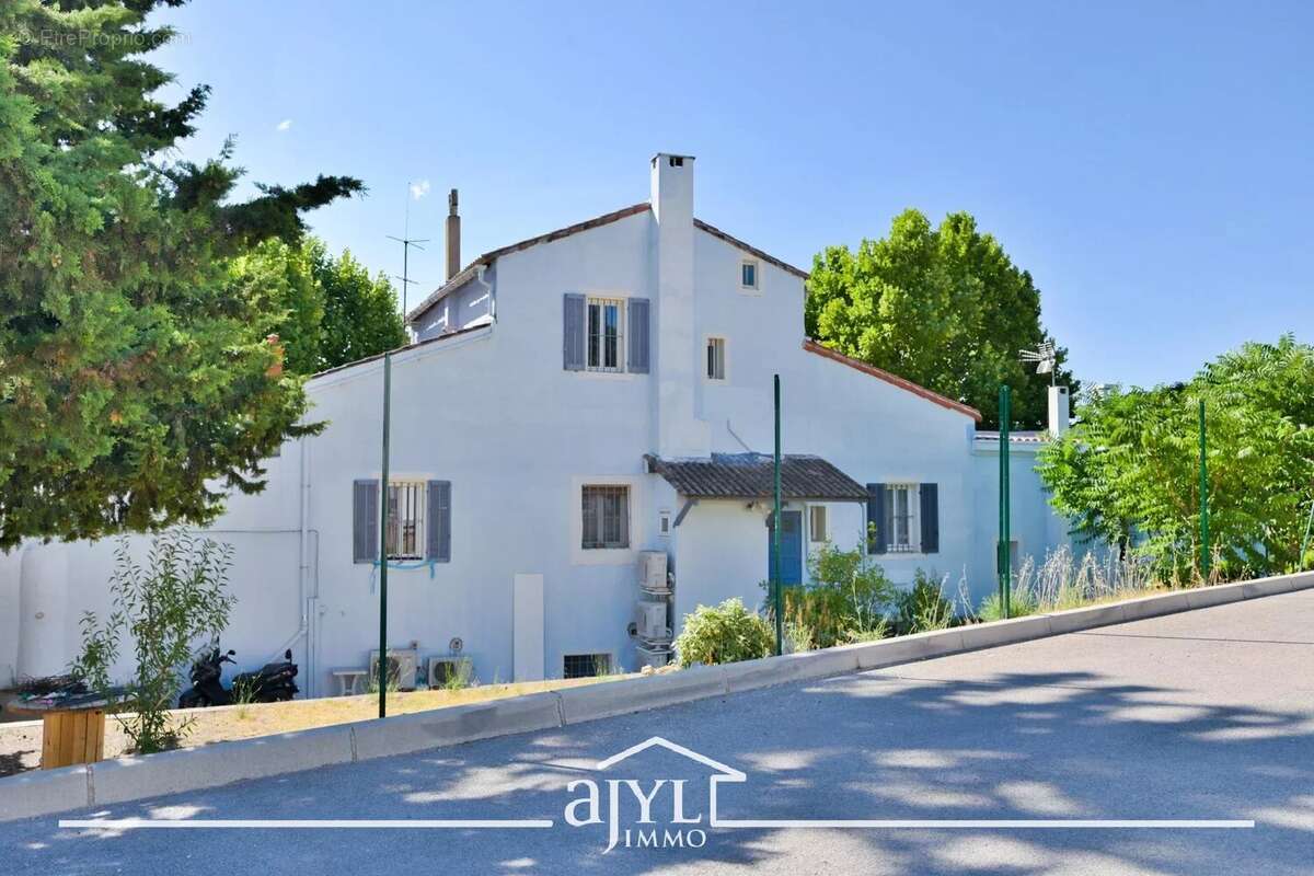 Appartement à AUBAGNE