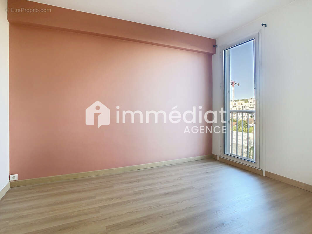 Appartement à RUEIL-MALMAISON