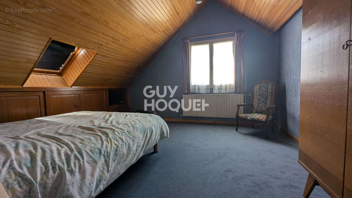 Maison à SAINT-BRIS-LE-VINEUX