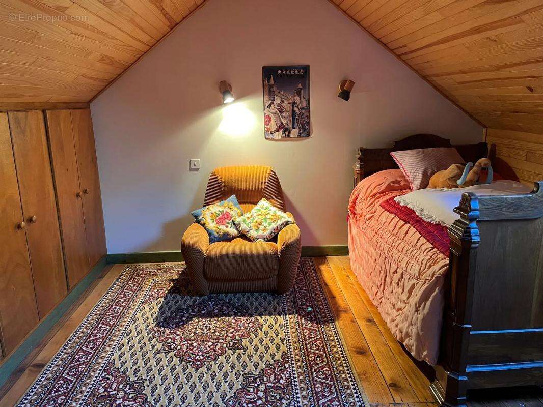 Maison à SAINT-PRIVAT