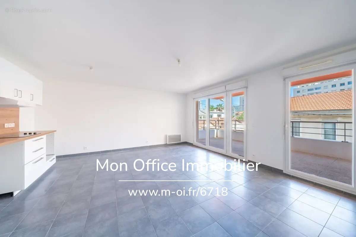 Référence : 6718-NZW. - Appartement 3 pièces - proche Timone, calme absolu, terrasse - photo 2