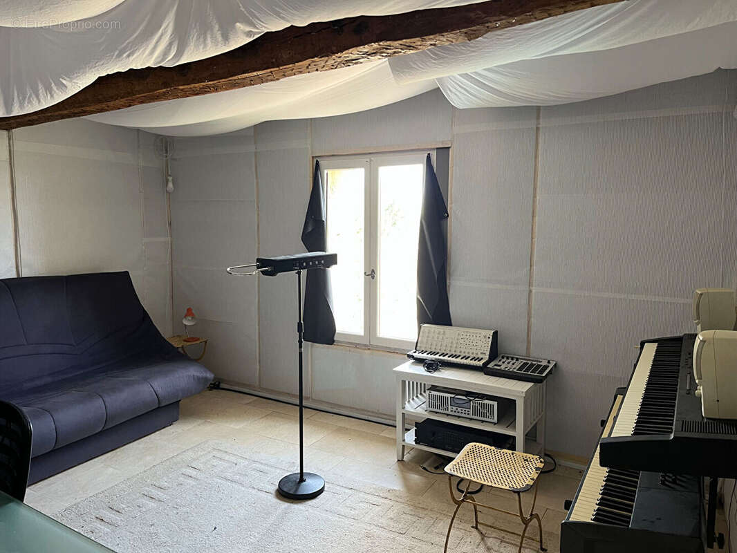 Maison à CAZAC