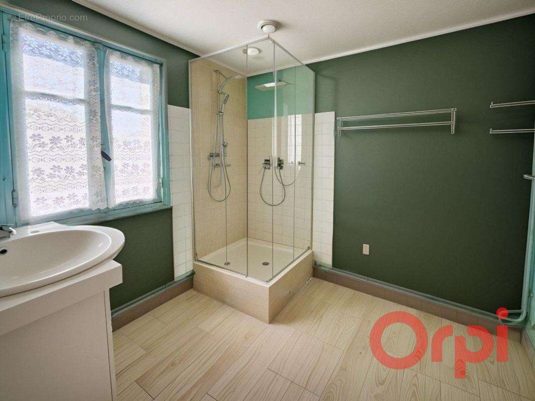 Maison à SAINT-GERMAIN-DES-BOIS