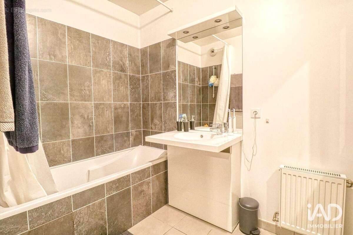 Photo 7 - Appartement à SAINT-OUEN-L'AUMONE