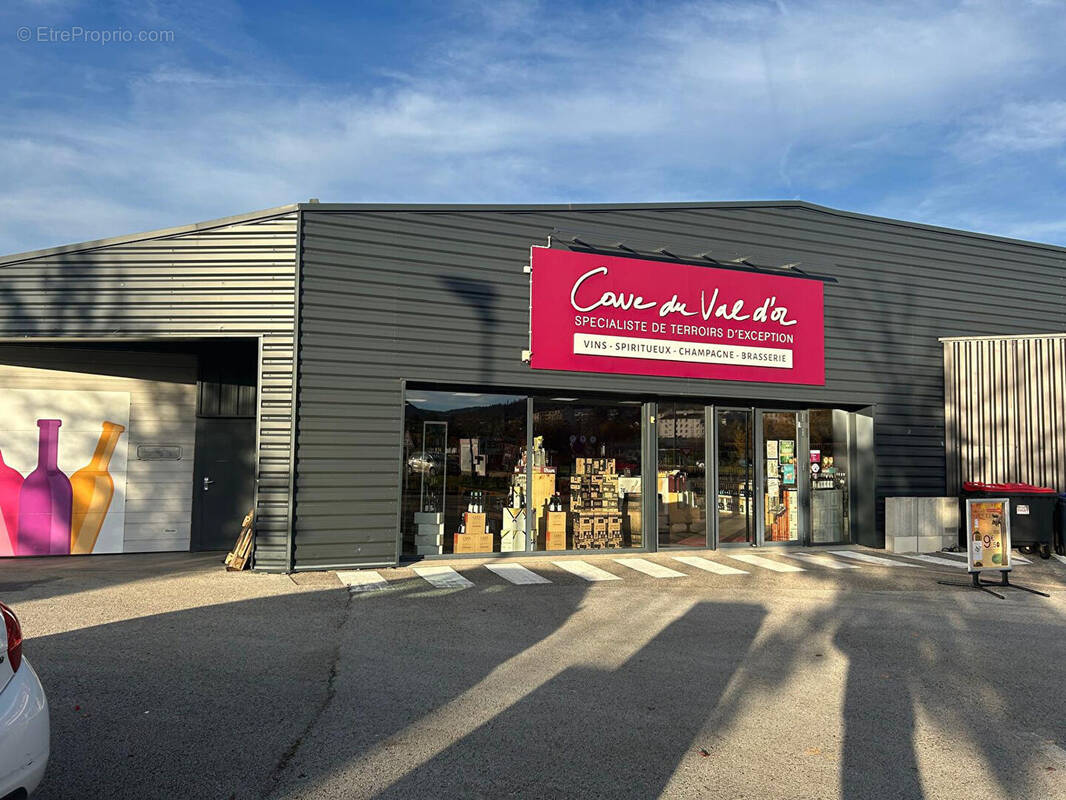Commerce à OYONNAX