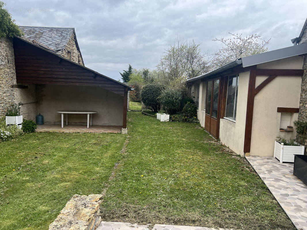 Maison à ORPHIN