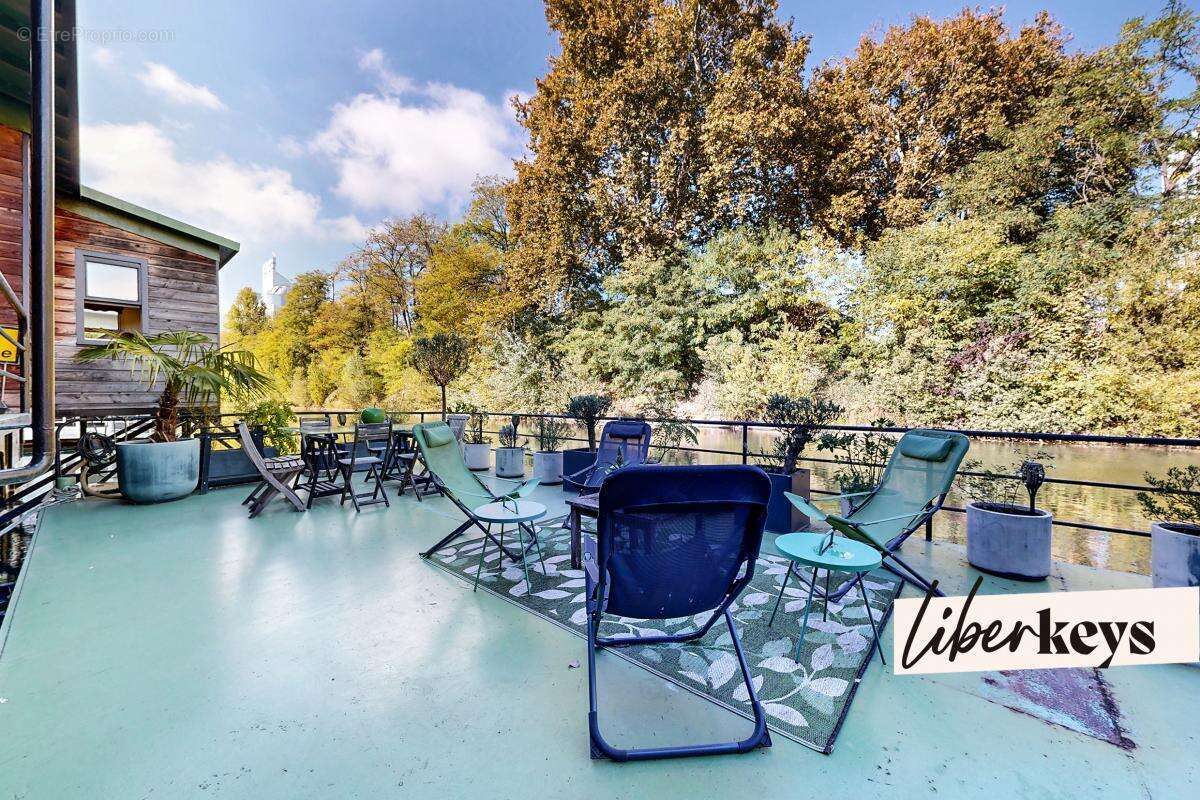 Maison à NEUILLY-SUR-SEINE