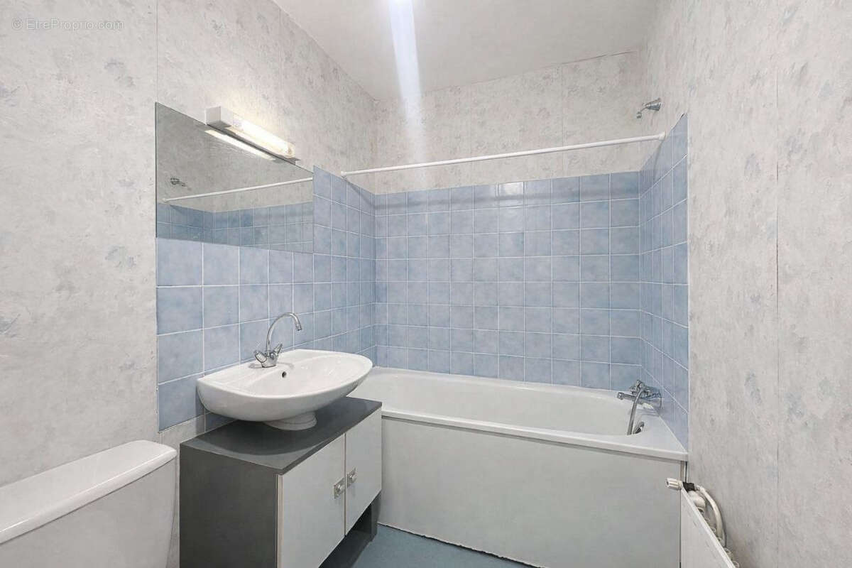 Landry Type 2 de 49m² avec balcon et  stationnement en sous-sol - photo 5