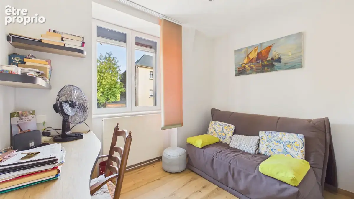 Maison 6 pièces - Centre du village - Parc arboré - photo 10