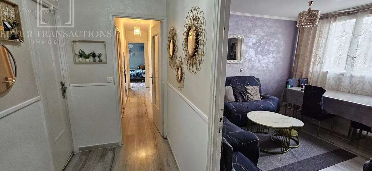 Appartement à COLOMBES