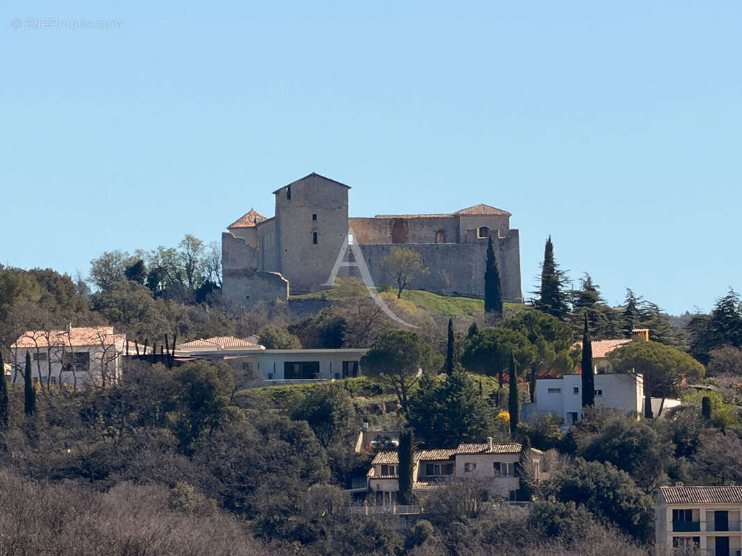 Maison à GREOUX-LES-BAINS