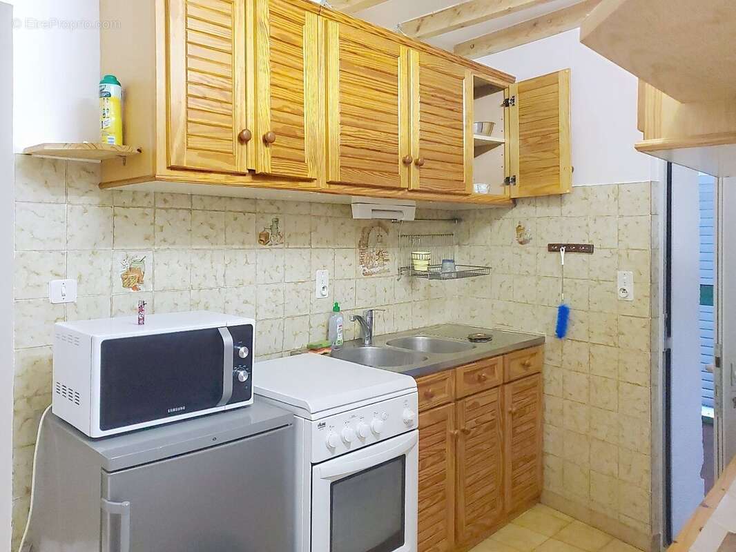 Maison à COLOMBIERES-SUR-ORB